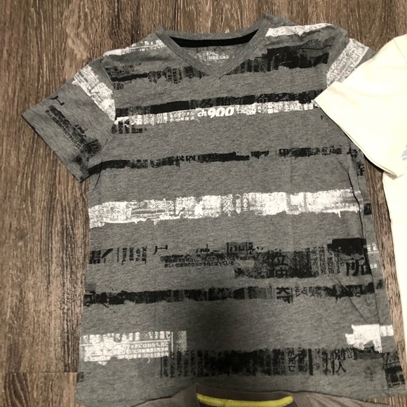 Epic Threads Boys T-Shirt Bundle Lot of 5 Size S & M Graphic Tees - Picture 2 of 10